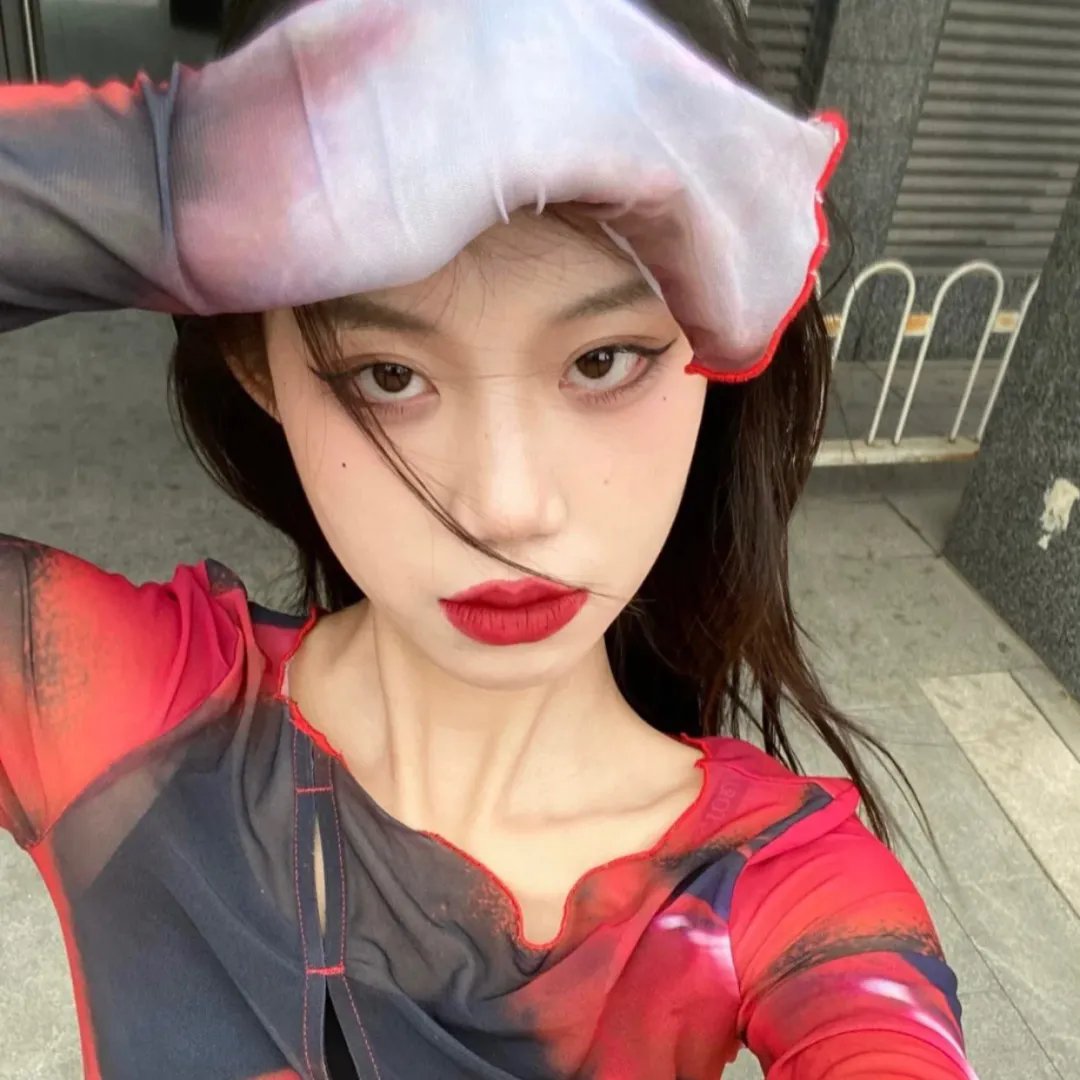 村里来了个洋媳妇